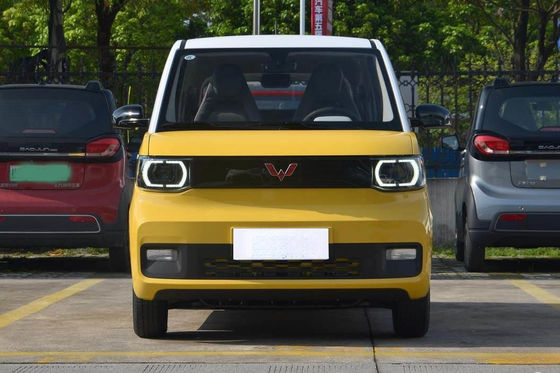 120-170KM Mini EV Cars Wuling Ev Car 3 drzwi 4 miejsca Kompaktowy rozmiar
