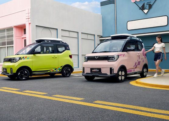 120-170KM Mini EV Cars Wuling Ev Car 3 drzwi 4 miejsca Kompaktowy rozmiar