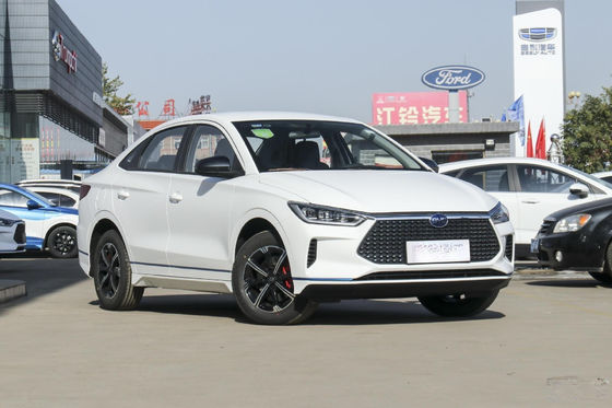 E3 Byd Pojazdy elektryczne Oficjalny standard 401KM 4 drzwi 5 miejsc