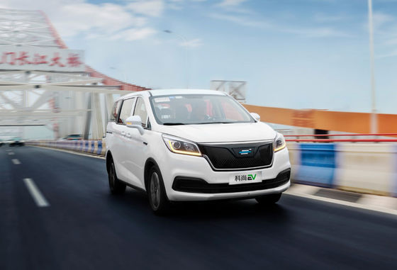 400KM Changan samochód elektryczny Auchan Kochan MPV 5 drzwi 7 miejsc