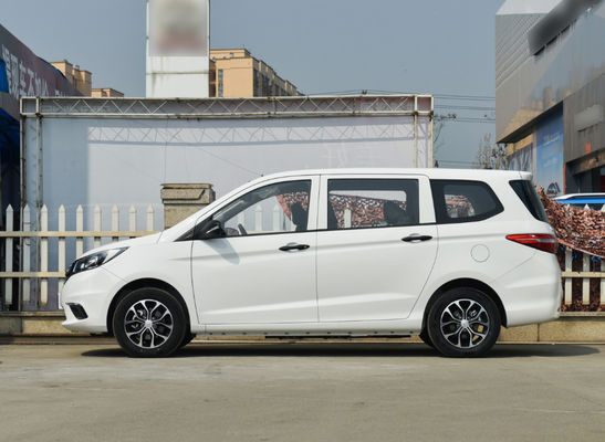 Płynna jazda MPV Electric Car 402KM Changan Auchan A600ev 5 miejsc