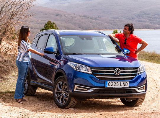 DFSK FengGuang E3 Dongfeng elektryczny SUV 405KM 5 drzwi 5 miejsc