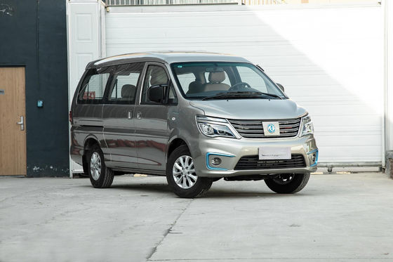 M5EV MPV Dongfeng Motor Electric Vehicle 400KM 4 drzwi 5-9 miejsc