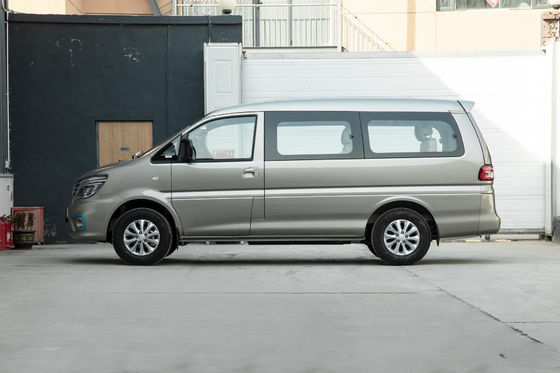 M5EV MPV Dongfeng Motor Electric Vehicle 400KM 4 drzwi 5-9 miejsc
