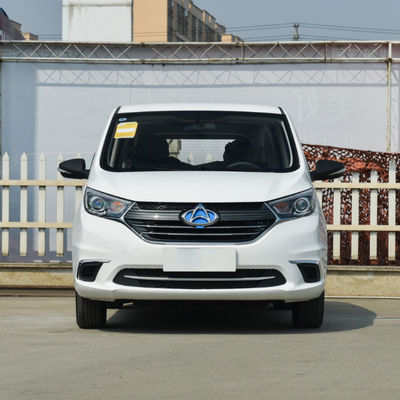 Changan Auchan A600EV 2021 MPV Sedan Samochód elektryczny 402KM 5 drzwi 5-6 miejsc