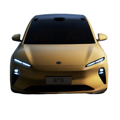 Średniej wielkości Et5 NIO Samochody elektryczne Wysoka wydajność 550-700KM 4 drzwi 5 miejsc