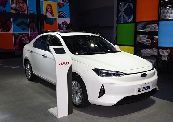 350-402KM JAC samochód elektryczny z pojedynczym silnikiem JAC Iev A50 Auto pojazd elektryczny