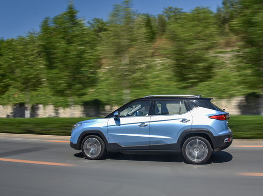 Samochód elektryczny IEVS4 JAC 402-470KM 5 drzwi 5 miejsc Długi zasięg jazdy