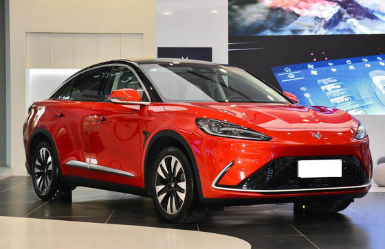 Samochód elektryczny ARCFOX Alpha S Sedan 525-708KM z 5 drzwiami i 5 miejscami
