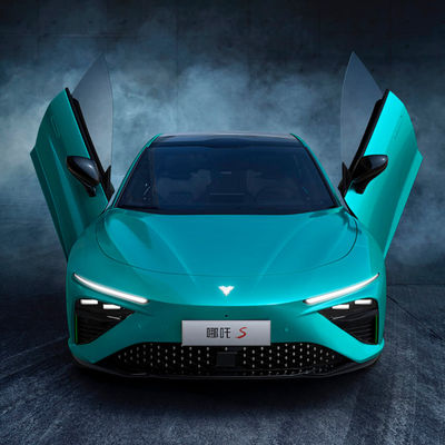 650-715KM Nezha Automobile Hozon NETA S Pojazd elektryczny 4 drzwi 5 miejsc