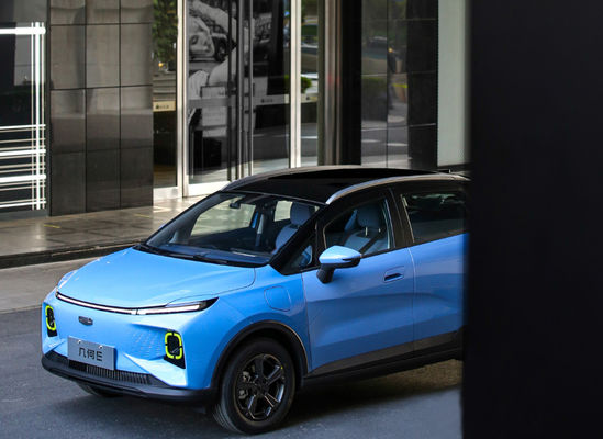 Geometria E Mały SUV EV Samochody 320-410KM Luksusowy elektryczny SUV 60kw