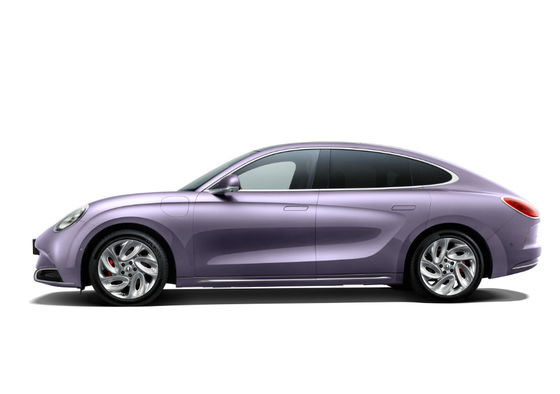 4 drzwi 5 miejsc ORA Lightning Cat 555-705KM Auto czysty pojazd elektryczny