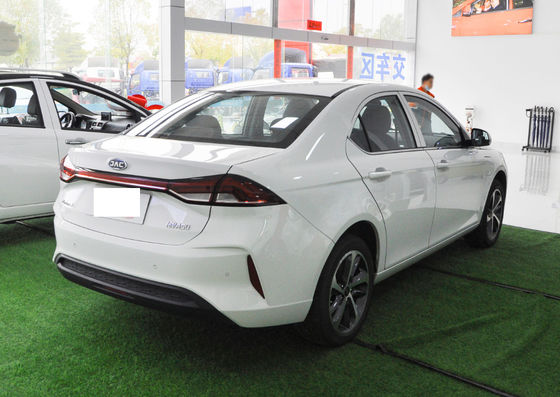 JAC IEVA50 Jianghuai 2020-2021 Auto pojazd elektryczny 350-402KM 4 drzwi 5 miejsc