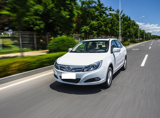305KM 400KM BYD E5 EV Wysokowydajny, czysto elektryczny, 4 drzwi, 5 miejsc