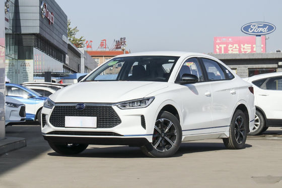 Samochód elektryczny E3 Byd Sedan Oficjalny standard 401KM 4 drzwi 5 miejsc